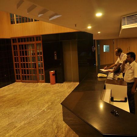 Krishna Residency Hotell Vijayawāda Eksteriør bilde
