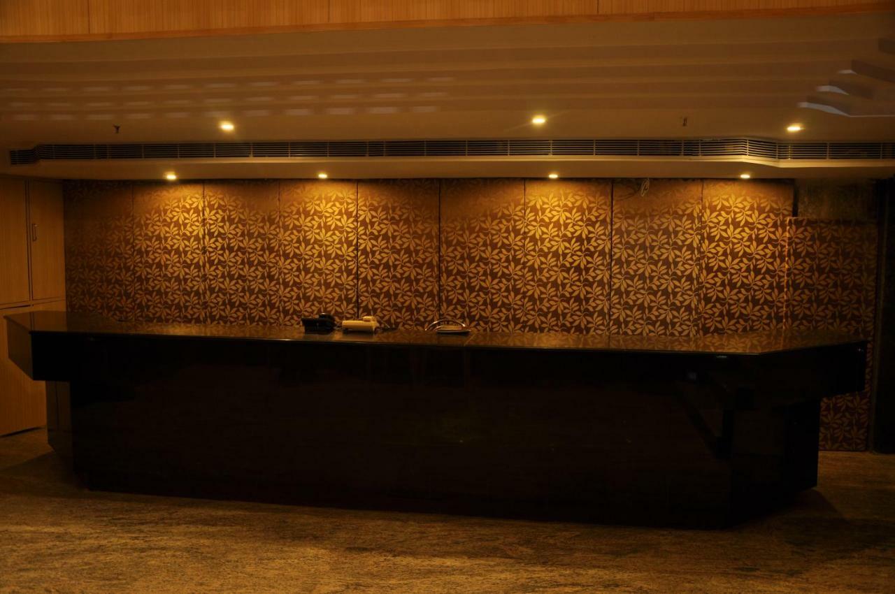 Krishna Residency Hotell Vijayawāda Eksteriør bilde